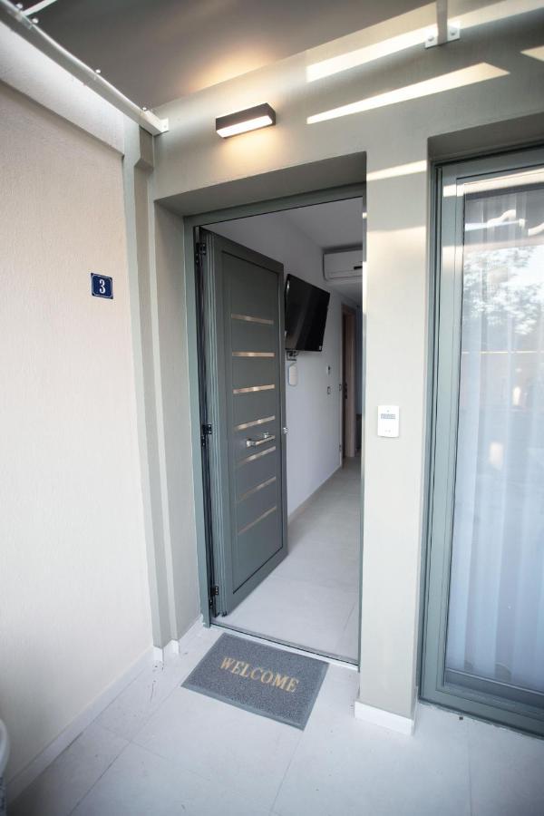 8 Boutique Suites Nea Poteidaia Pokój zdjęcie