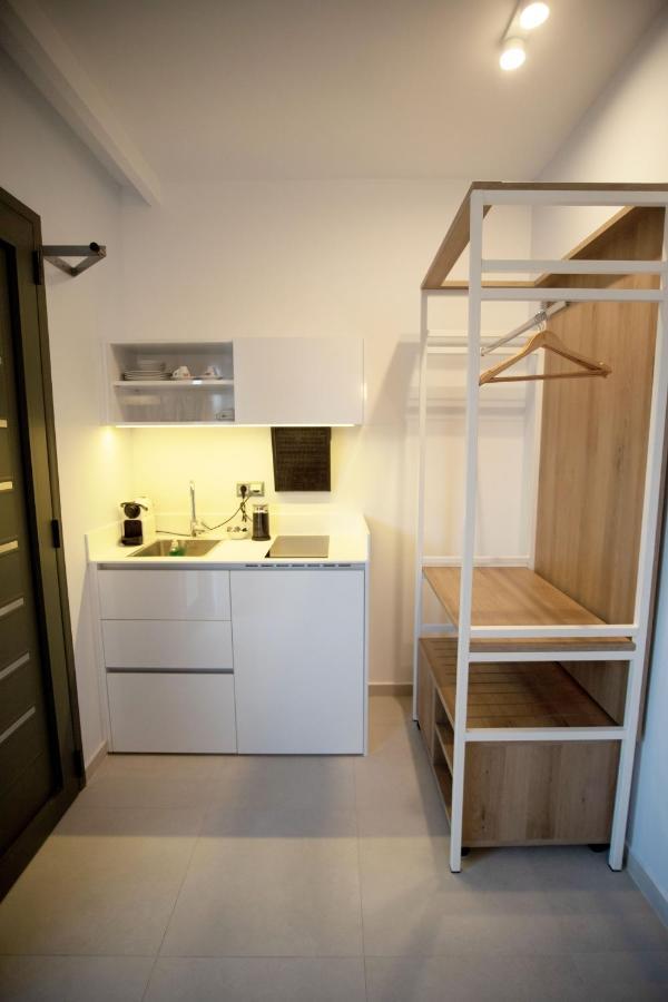 8 Boutique Suites Nea Poteidaia Zewnętrze zdjęcie