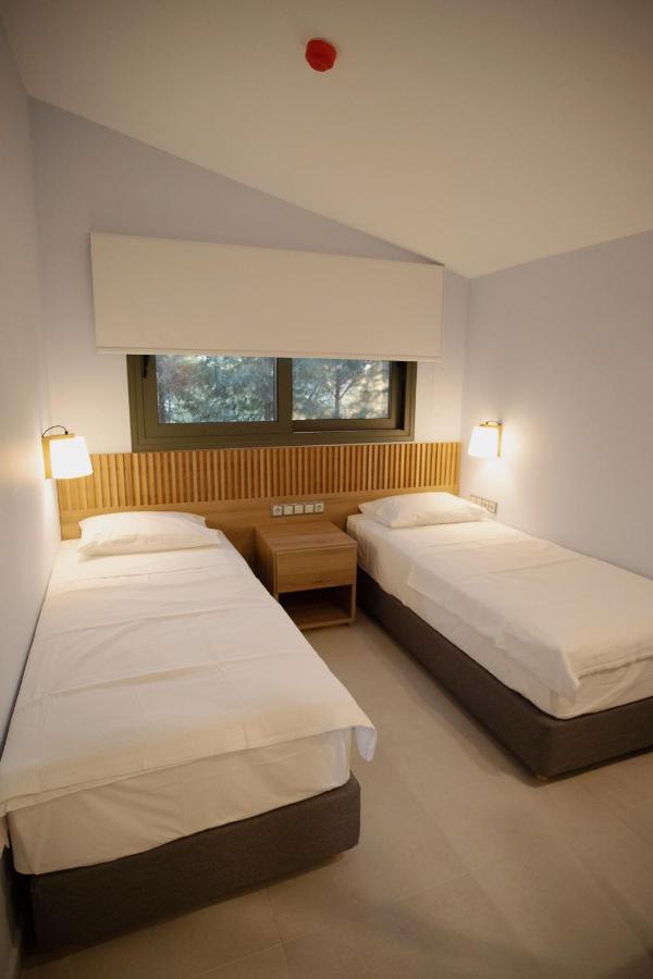 8 Boutique Suites Nea Poteidaia Zewnętrze zdjęcie