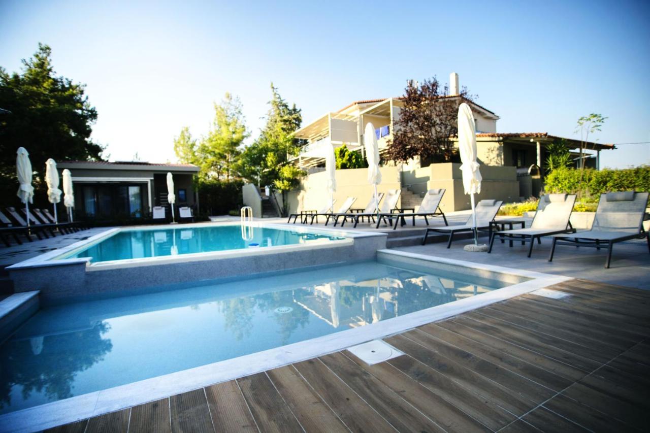 8 Boutique Suites Nea Poteidaia Zewnętrze zdjęcie