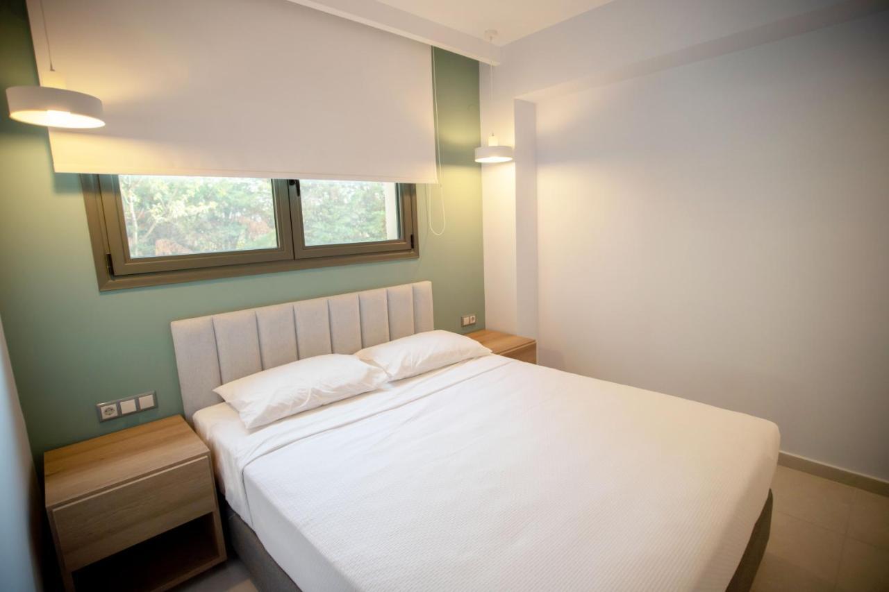 8 Boutique Suites Nea Poteidaia Zewnętrze zdjęcie